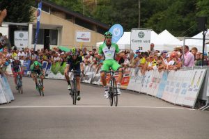 Colbrelli adelanta a Herrada © Movistar