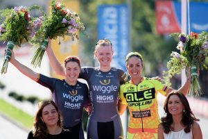 Podio con D’Hoore entre Bastianelli y Hosking © UCI WomenCycling