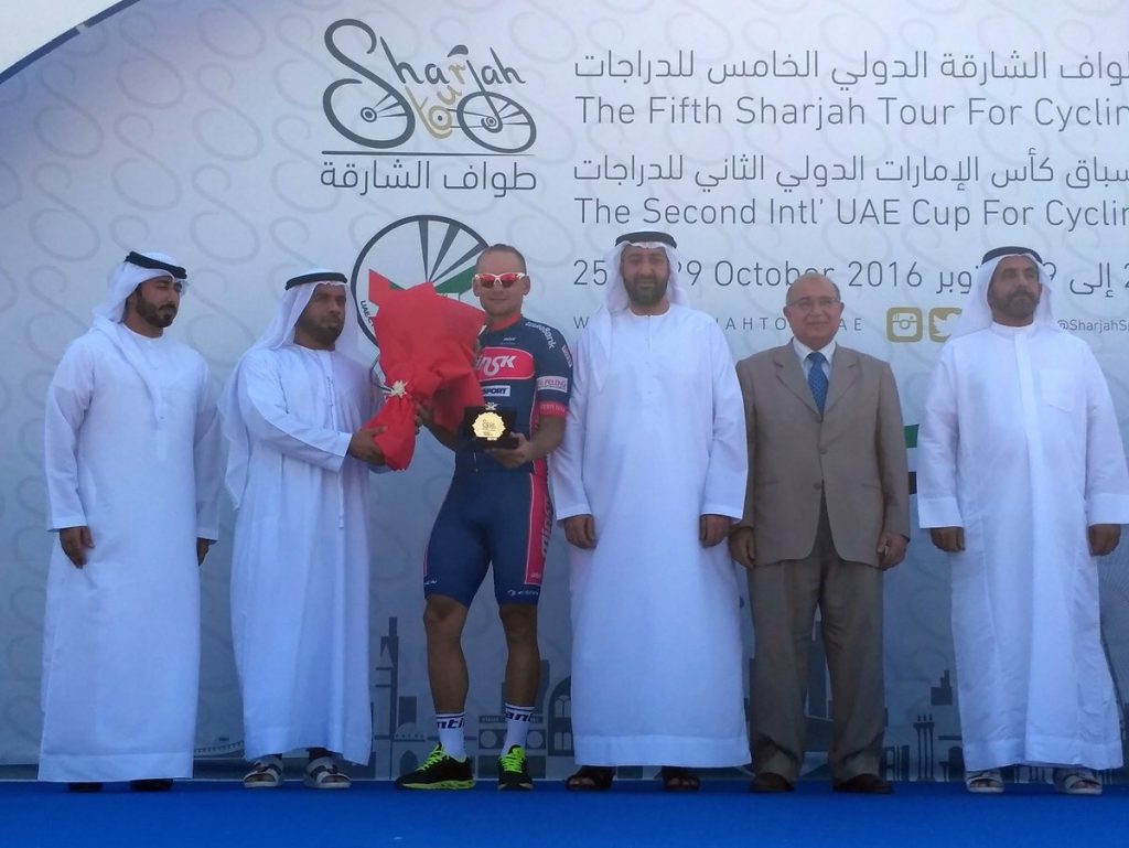 Papok, en el podio © Tour Sharjah