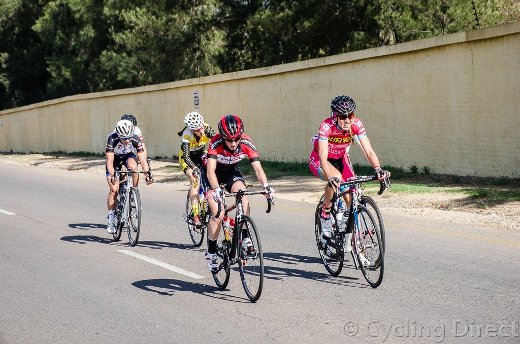 Mavi García, dándolo todo en la prueba sudafricana © Cycling Direct