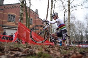 Eli Iserbyt_Essen_2016_DVV