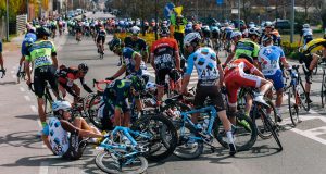 Caida_Gante-Wevelgem_2017
