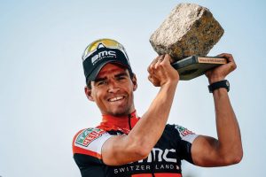 Van Avermaet_Roubaix_2017_Trofeo