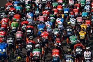 Peloton_Vuelta España_2017_07_recurso