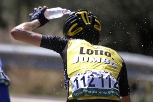 Vuelta España_2017_06_calor_recurso