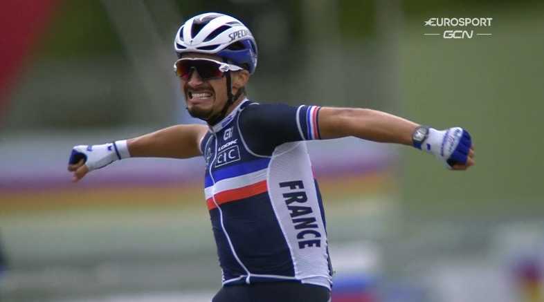 A Gazeta  Ciclismo - Francês Julian Alaphilippe é o campeão mundial de 2020