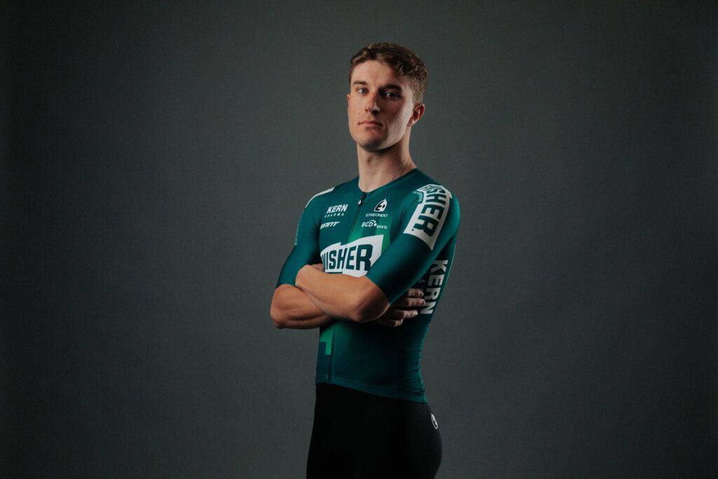 Equipo Finisher nueva equipación