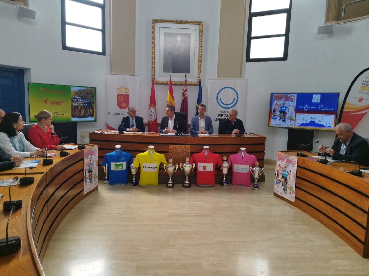 Trofeo Guerrita Lev Gonov triunfa desde la escapada Ciclo21