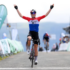 Demi Vollering celebra su victoria en la Vuelta Burgos