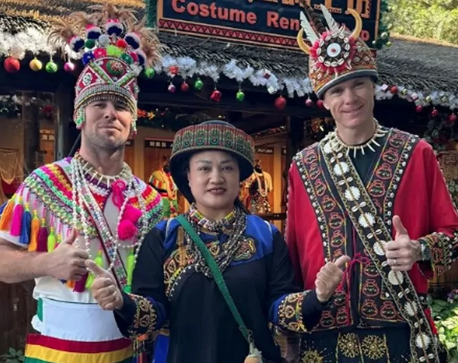 Cavendish y Froome en Taiwán.
