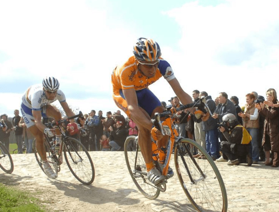 Juan Antonio Flecha en una edición de la París-Roubaix.