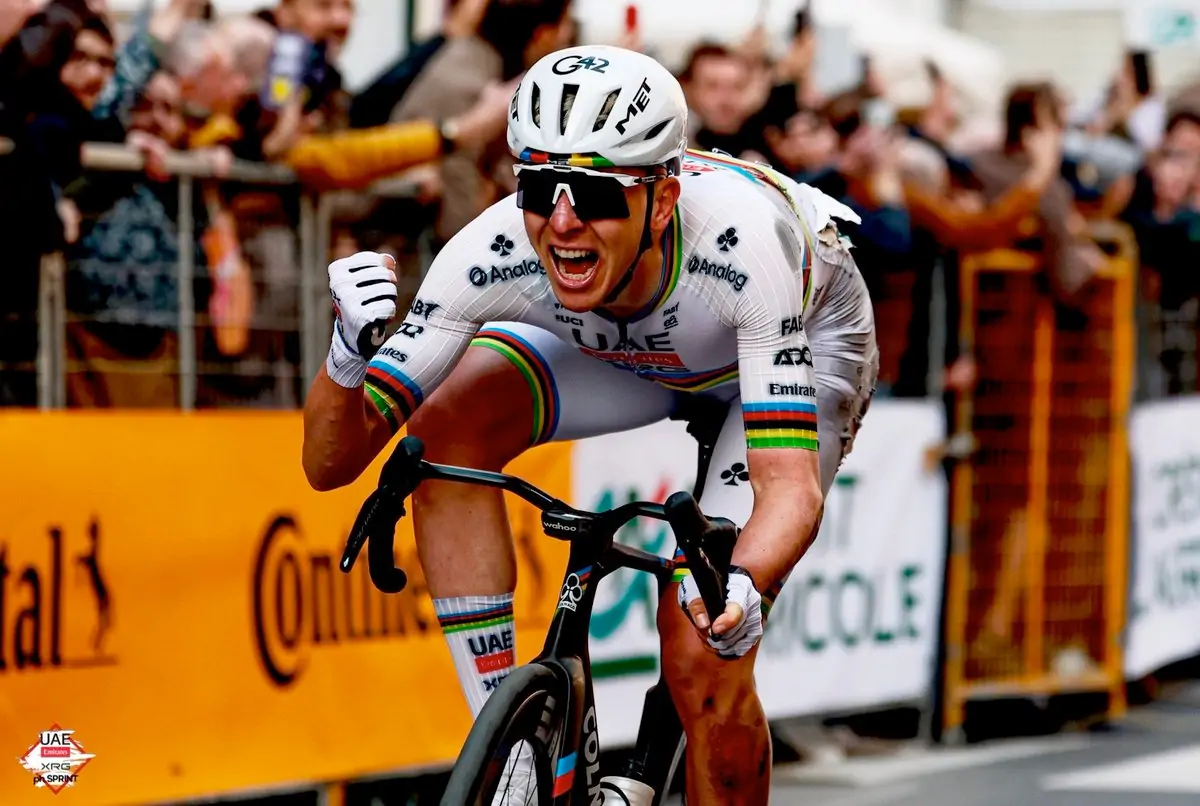 Pogacar vence su primera Milán-San Remo. @UAE