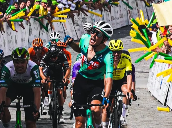 Iván Cobo gana la primera etapa @Kern Pharma