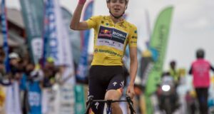 Lorenzo Finn (Red Bull) se corona en el Tour del Porvenir 2026